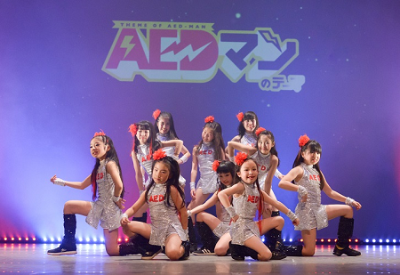n-jewel_team_aed_photo2.png